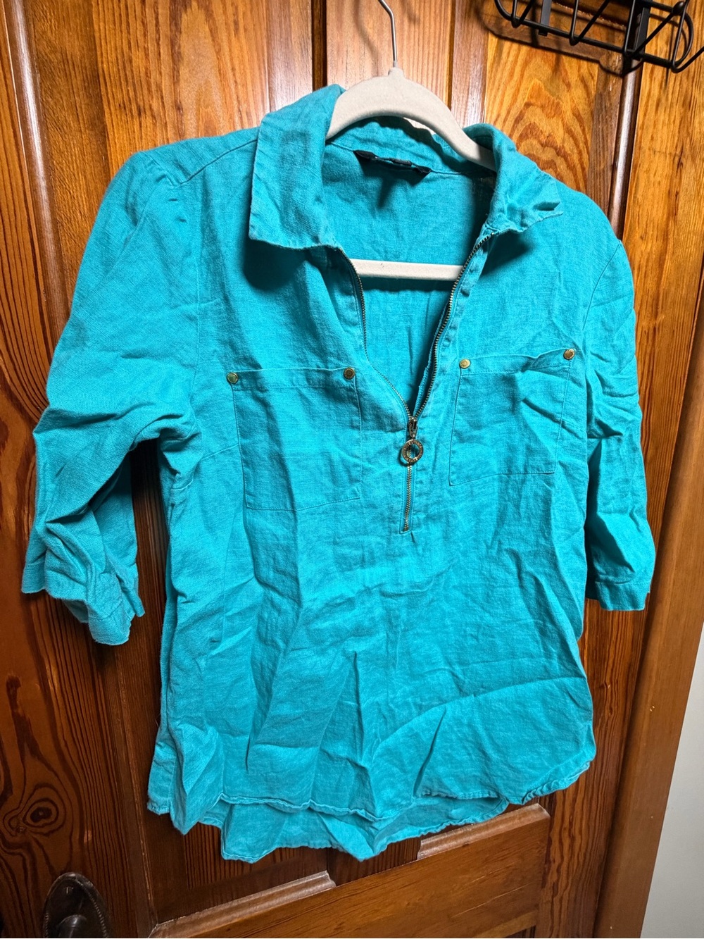 Ellen Tracy Turquoise Casual Button-Down Shirt